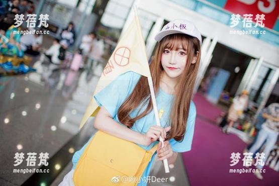 啾小妍金发芭比写真大赏，险些被这些美图照片打动！