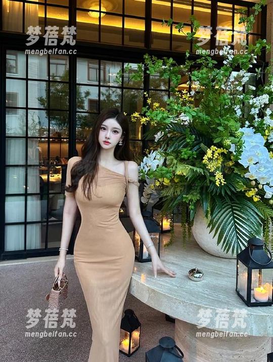 嗲囡囡 - 施忆佳KITTY独特美足图册，免费下载让你领略无限风采！