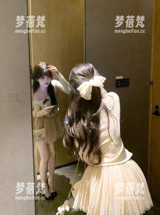 嗲囡囡 - 芷儿Momoko清纯写真免费资源限量放送，没抢到可要后悔哦！