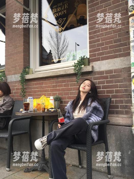 嗲囡囡 - 西门小玉的眼镜套图：不想再藏私心的原图风格
