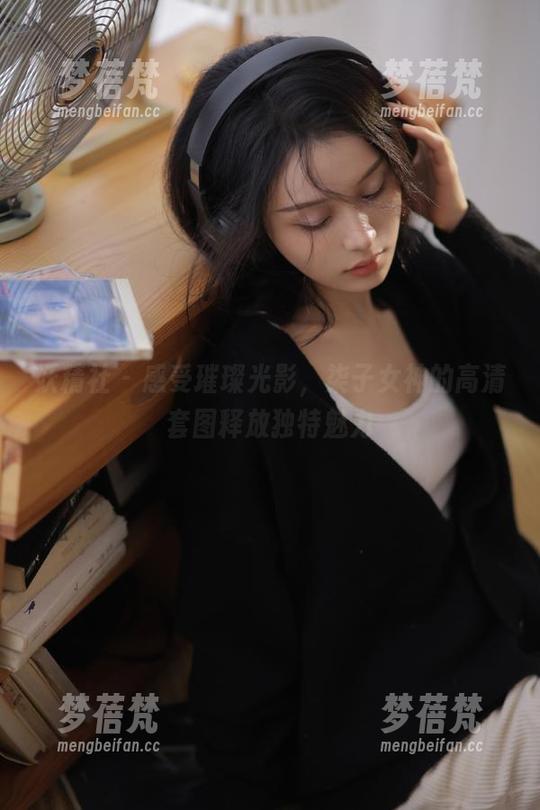妖精社 - 感受璀璨光影，柒子女神的高清套图释放独特魅力