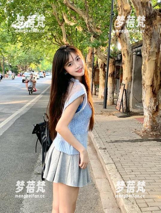 福利时间到！感受宋哈娜(송하나)学妹的迷人写真带来的无限魅力！