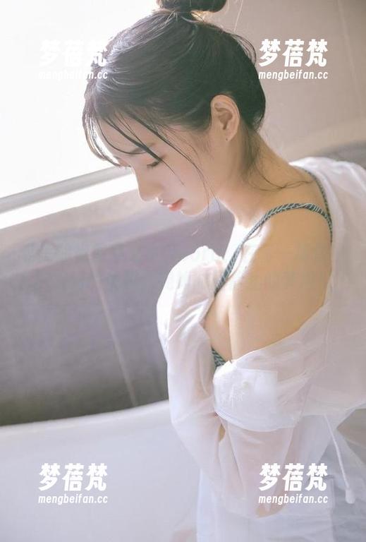 小空sora 私房旗袍图集之小空sora:在每一场景中捕捉到的优雅,宛如时间静止的梦境!