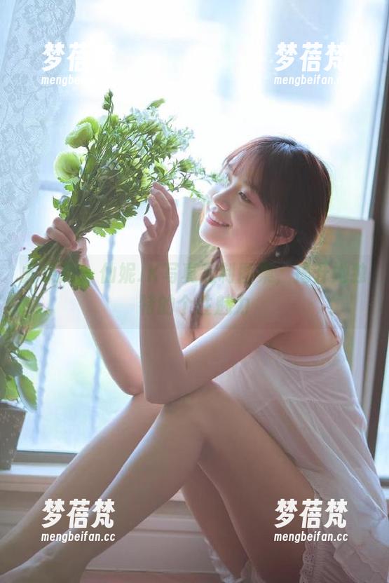 尤果网 - 仙妮JK写真定制图集，揭开她独特的个性魅力