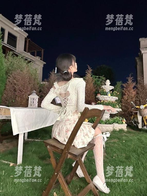 尤果网 - 惊艳更新！佟蔓的女仆写真原图，甜蜜与梦幻交织的魔力之旅！