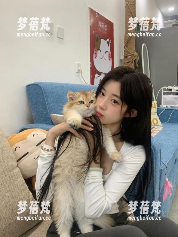 尤果网 - 尽享含含的豹纹美图资源，带你领略不一样的视觉盛宴与时尚体验