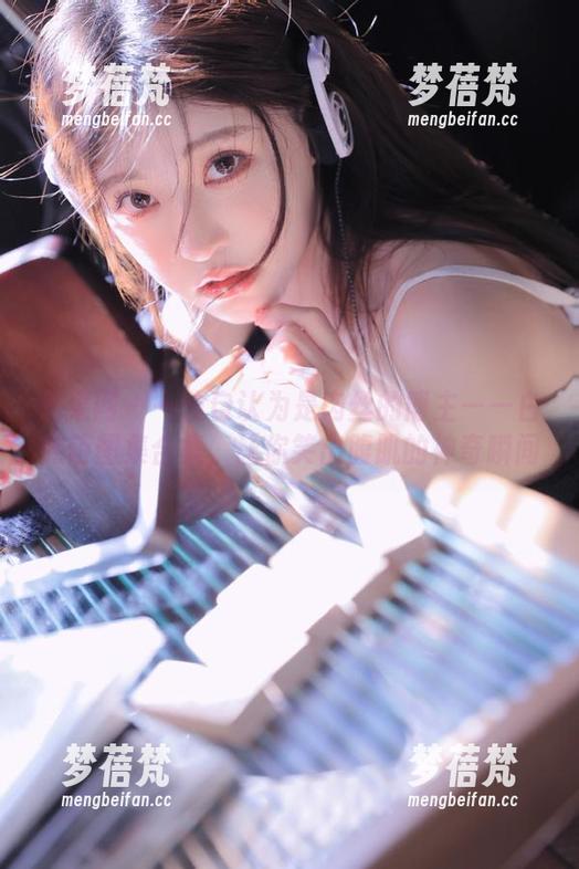 尤果网 - 一位自认为是肉丝的博主——白熙萌图集合集，让你笑出腹肌的神奇瞬间