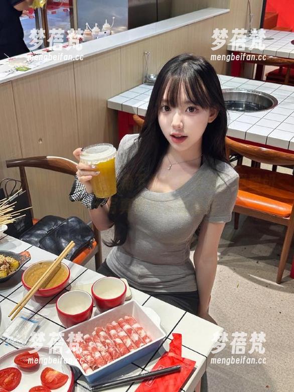 尤果网 - 别样视角下的医护生活，赵智妍护士写真图库资源推荐