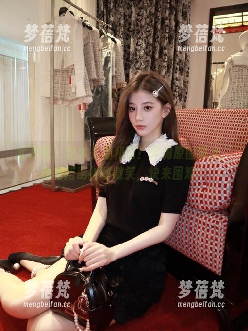 尤果网 - 这才是福利啊！青树原图曝光，短裙搭配神秘微笑，快来围观！