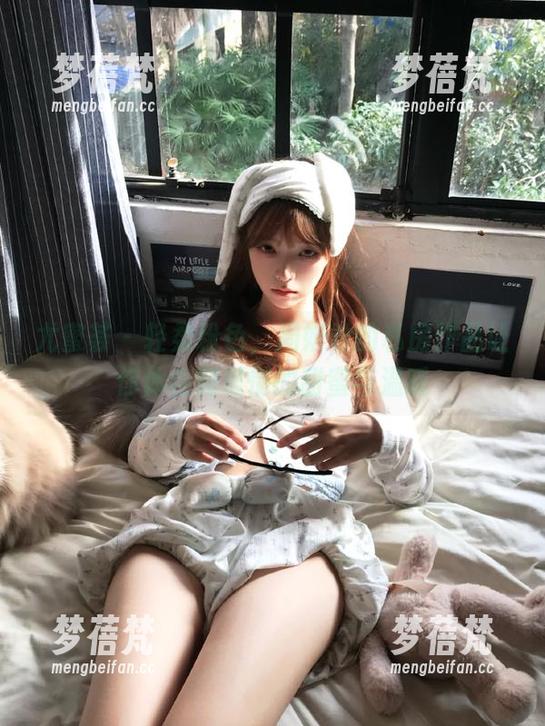 尤蜜荟 - 轻柔粉色，周妍希的私房作品让你体会到爱情的甜蜜与温暖