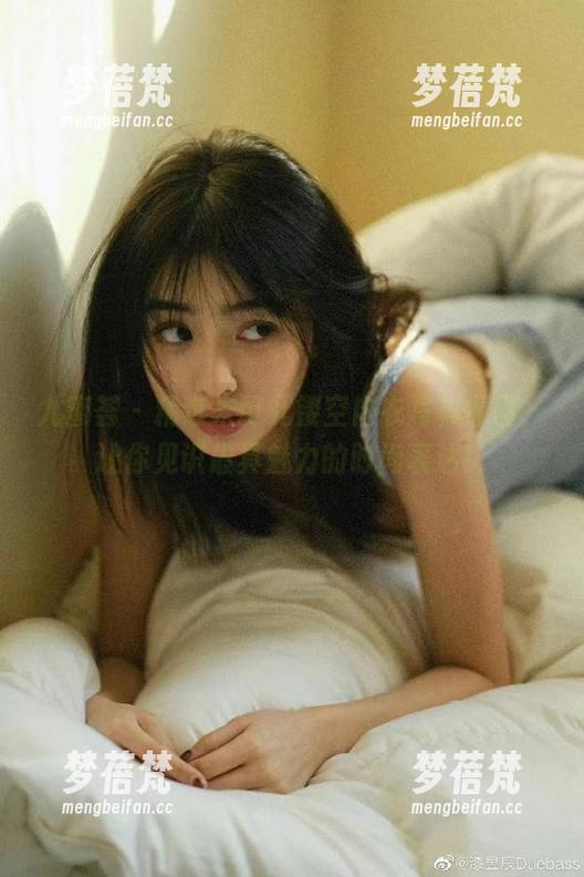尤蜜荟 - 精选朱可儿镂空内衣写真原图，让你见识最具魅力的时尚表达！