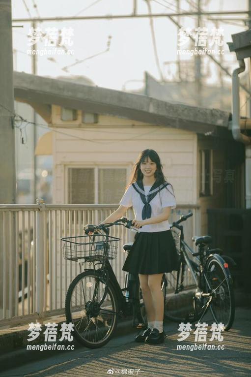 御女郎-岑雨桥 御女郎 - 最新图集曝光:岑雨桥护士写真,记录生命与爱的感动瞬间