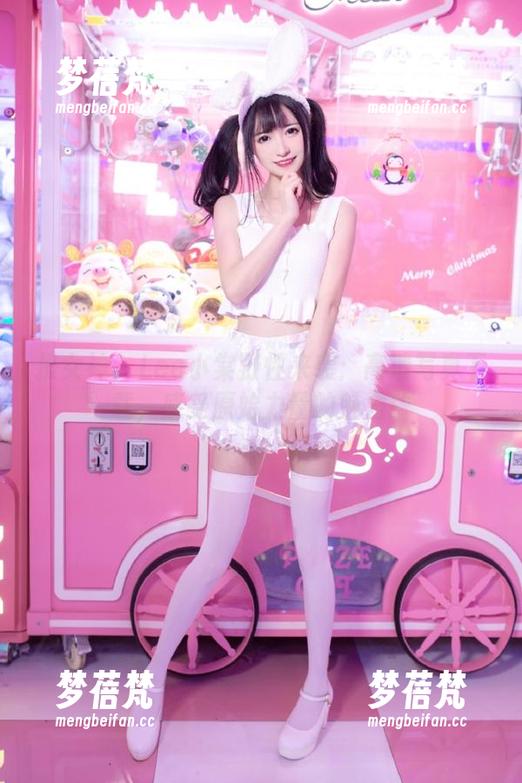 推女神 - Lee小棠野性来袭：高清写真下载，感受原始力量的魅力！