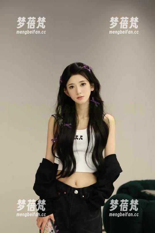 推女神 - 孔一红兔女郎全新写真，来看看这组精彩纷呈的图片合集吧！