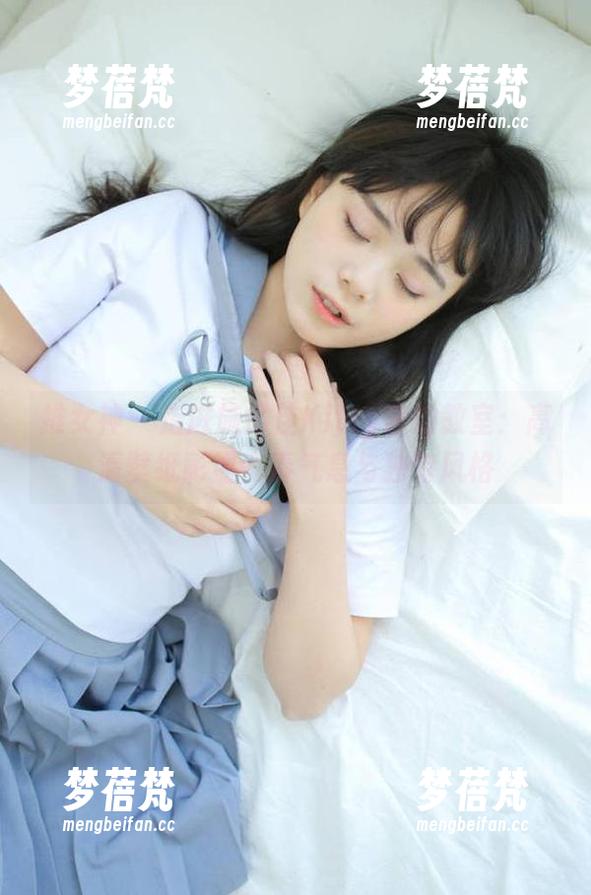 推女神 - 走进施忆佳Kitty酱的教室：高清壁纸彰显青春气息与独特风格