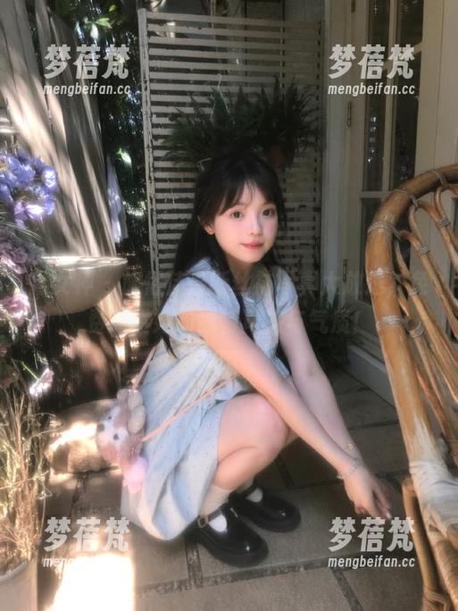 推女神-施忆佳 推女神 - 施忆佳最新丝袜写真大放送,免费欣赏她的独特风格与气质!