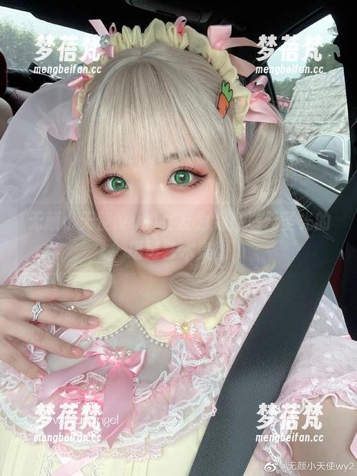 无颜小天使wy的女友为她打造无圣光的摄影艺术美图