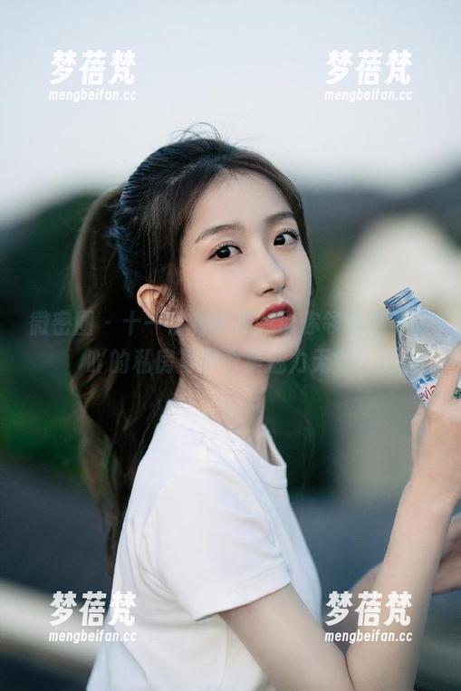 微密圈 - 十一福利特辑，带你领略是可馨吖的私房写真合集魅力无穷！