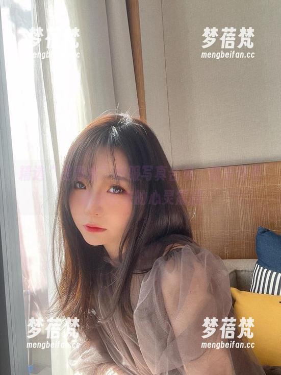 精选“是青水”校服写真合集，感受青春舞动带来的心灵震撼