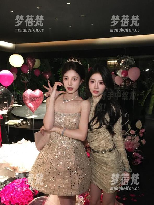 微密圈 - 和服之美在桃沢樱呀手中绽放：精彩美图图包尽览！