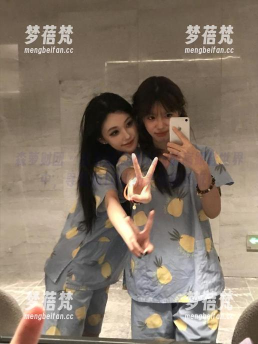 森萝财团 - 在小奶糕Milky的高跟鞋世界中，寻找那10张绝美美图壁纸！