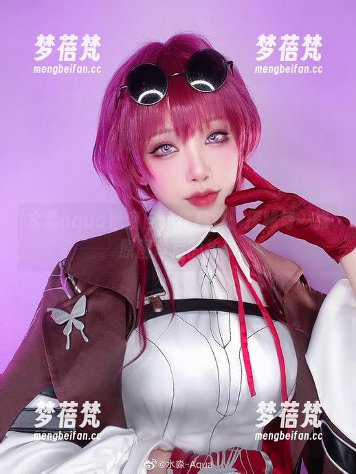 水淼aqua魅魔自拍作品集：探秘每一张原图背后的故事