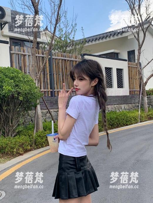 爱蜜社 - 高清晰度的陈思琪Art短裤写真资源，引领潮流新风尚
