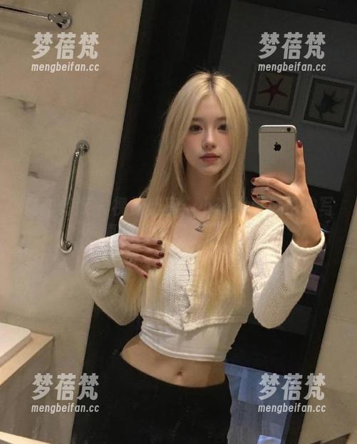 物恋传媒-小晴 物恋传媒 - 视觉盛宴:小晴黑白风格的写真图片合集不容错过