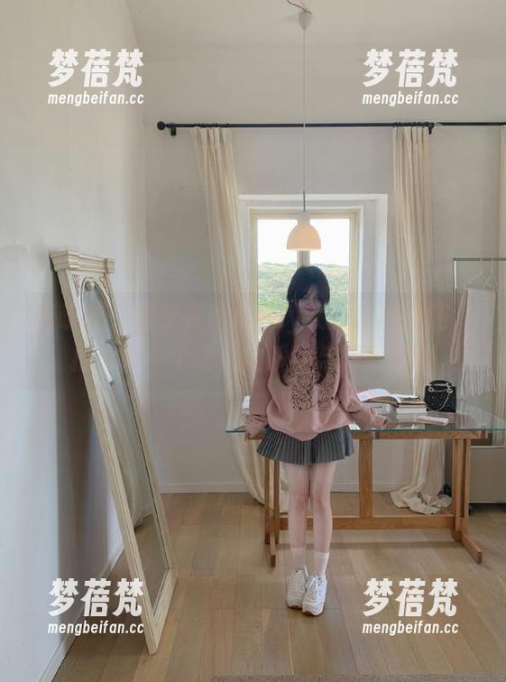 猫萌榜-周于希dummy 猫萌榜 - 周于希dummy女仆写真原图:捕捉每一个动人的瞬间与精致细节