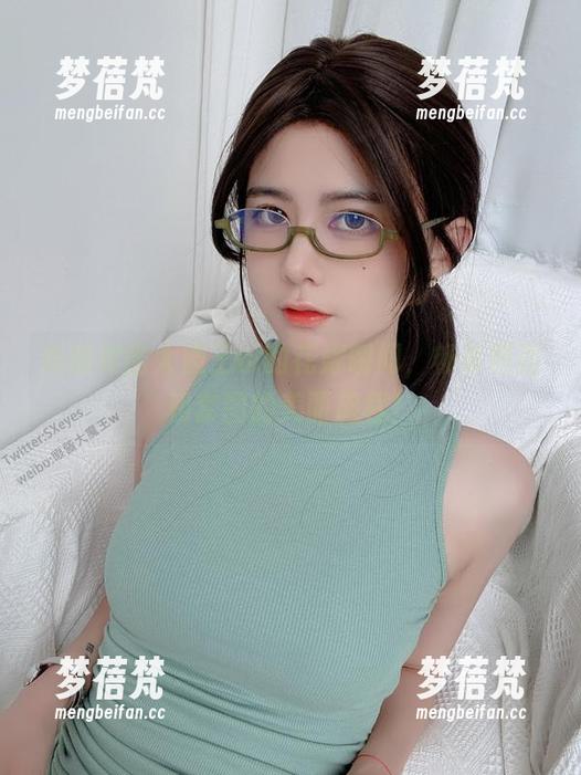 跟随眼酱大魔王w的花嫁瞬间，畅享原图和套图的美丽旅程！