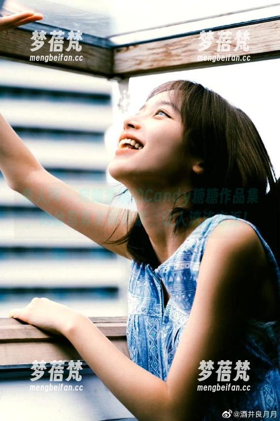 秀人网 - 宛如梦境的Candy糖糖作品集，肉丝写真更新频繁，让人流连忘返！