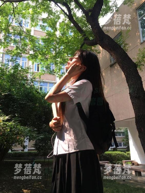 秀人网 - 珍藏每一个瞬间：sibyl是女巫日常写真与独特套图