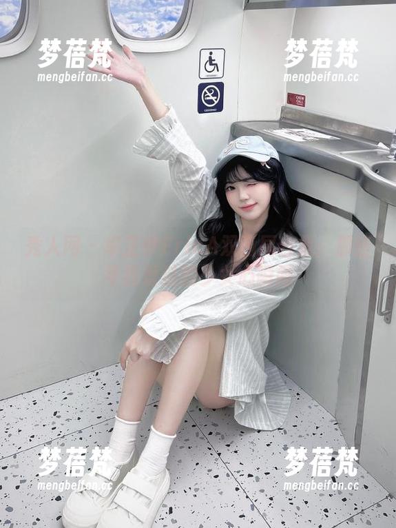 秀人网 - 卓芷伊EricA双马尾合集：那些年我爱过的少女心瞬间