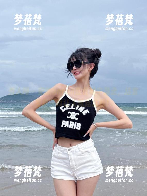 秀人网 - 安然anran在红裙中游走，这套写真可真让人流连忘返！