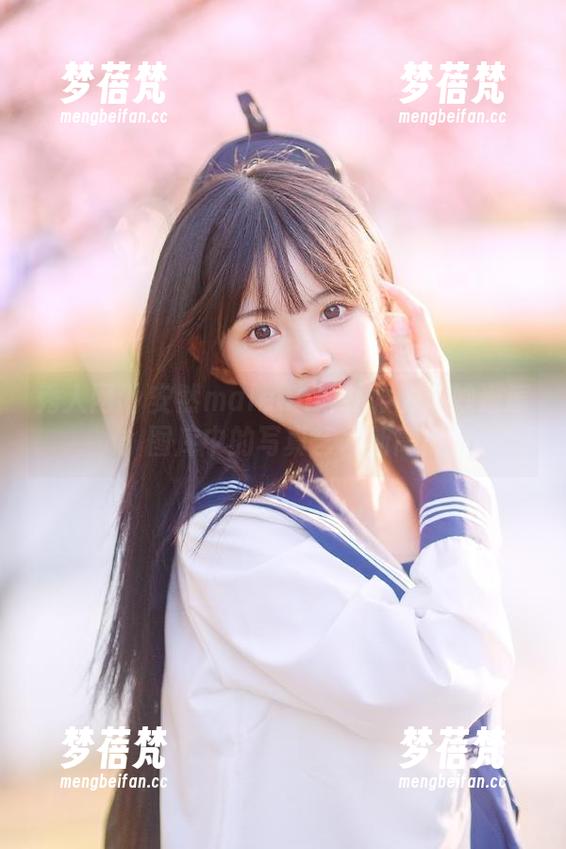 秀人网 - 安然maleah与礼服的奇妙邂逅：图库中的写真艺术新高度