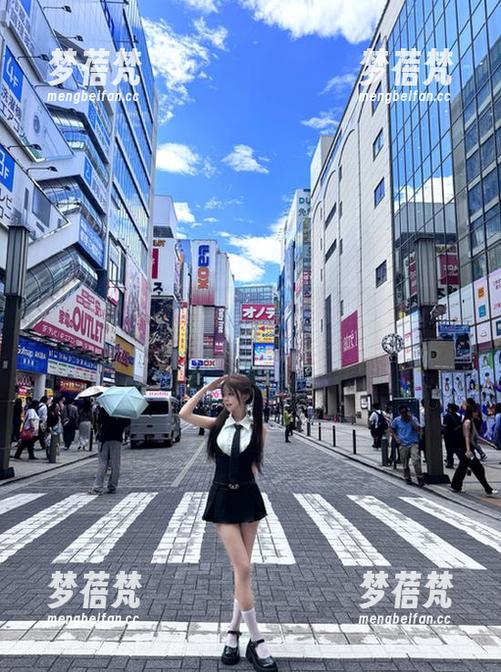 秀人网 - 不容错过的安然儿御姐写真原图更新，独家内容让你感受潮流时尚！