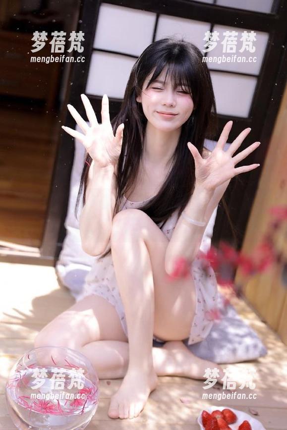 秀人网 - 最新更新！尤Una娜女神的写真作品带你领略不一样的美丽