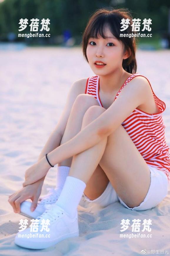 秀人网 - 精选徐莉芝Botty学姐写真集，快来免费下载独家美照，感受她的魅力！