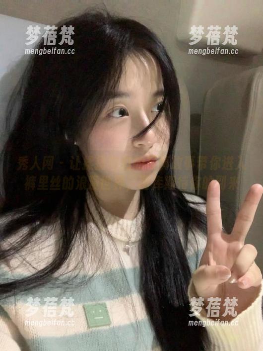 秀人网 - 让揉揉肉肉的写真故事带你进入裤里丝的浪漫世界，图库期待你的到来