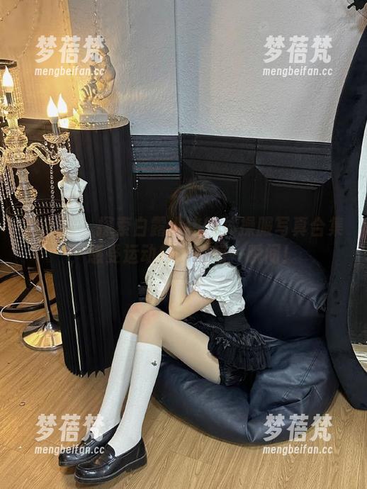 秀人网 - 探索白露小猪的体操服写真合集，感受运动魅力的每一瞬间！