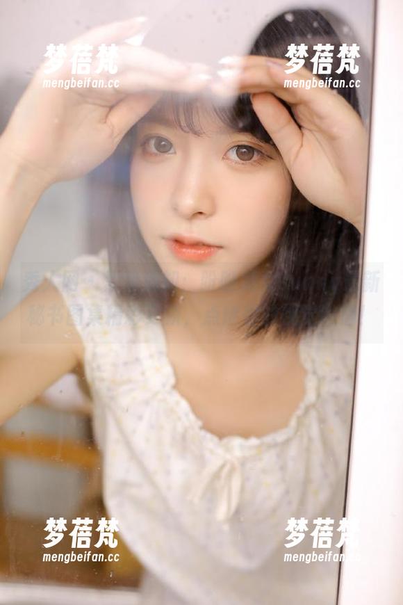 秀人网 - 紧急通知：盼盼龙女sunny最新秘书图集精彩更新，点燃你的视觉激情！