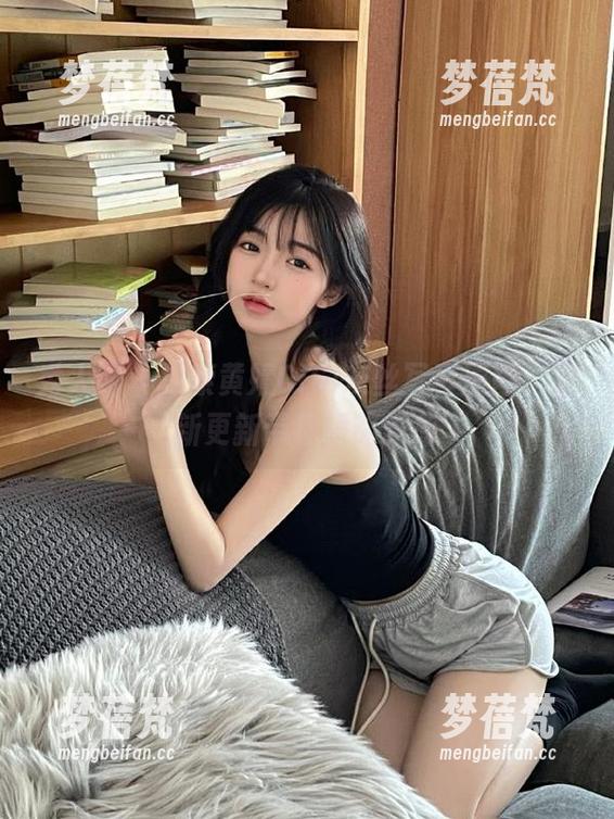 秀人网-黄婧GIGI 秀人网 - 探索黄婧GIGI灰丝写真原图,最新更新带你领略美感