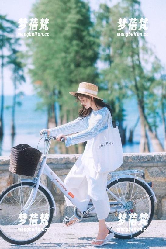 美媛馆 - 在线欣赏Love陆瓷学妹的写真资源，享受不可多得的视觉盛宴