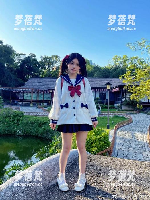 这些高清原图里，芊川一笑MNK的甜心真是太会撒糖了！
