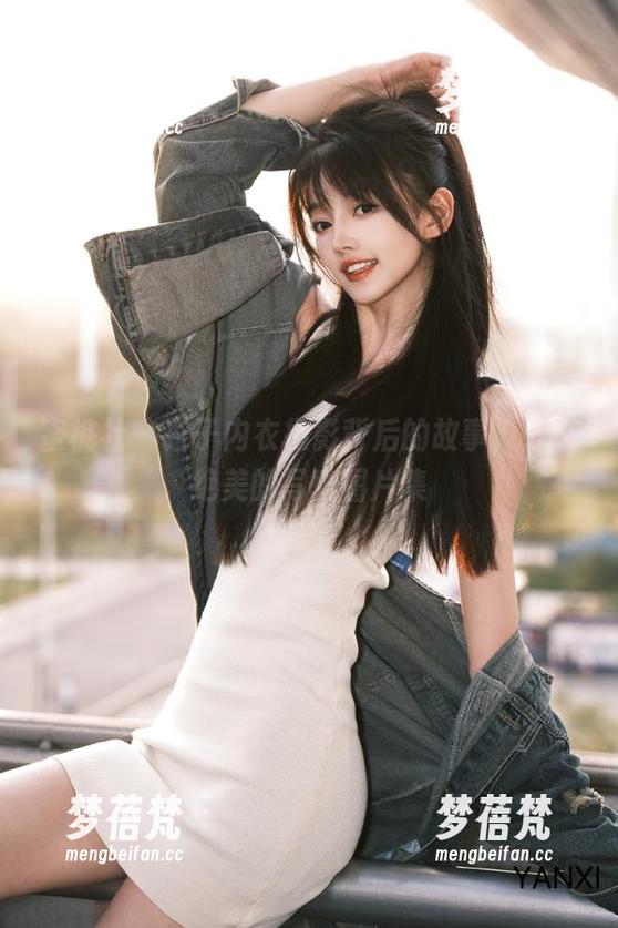 蜜桃社 - 杏子内衣摄影背后的故事，分享绝美的写真图片集
