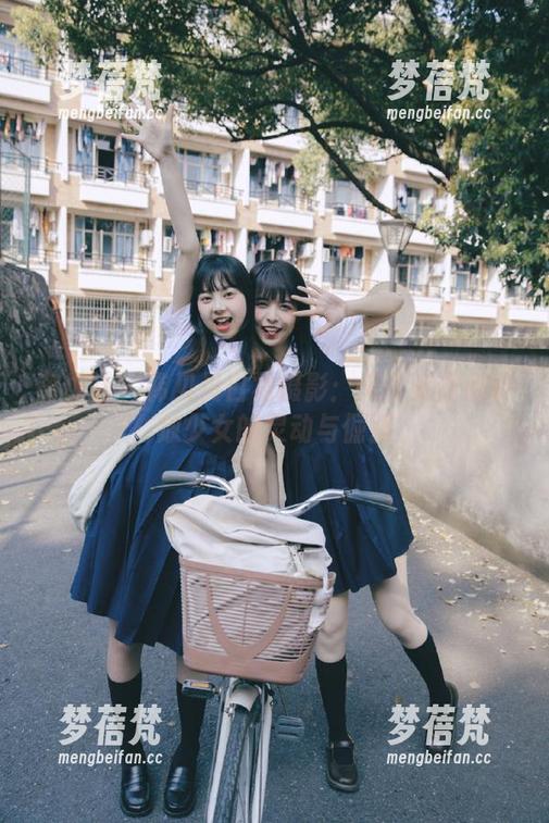 蜜桃社 - 韩贝贝白裙摄影：无圣光作品释放少女的灵动与倔强
