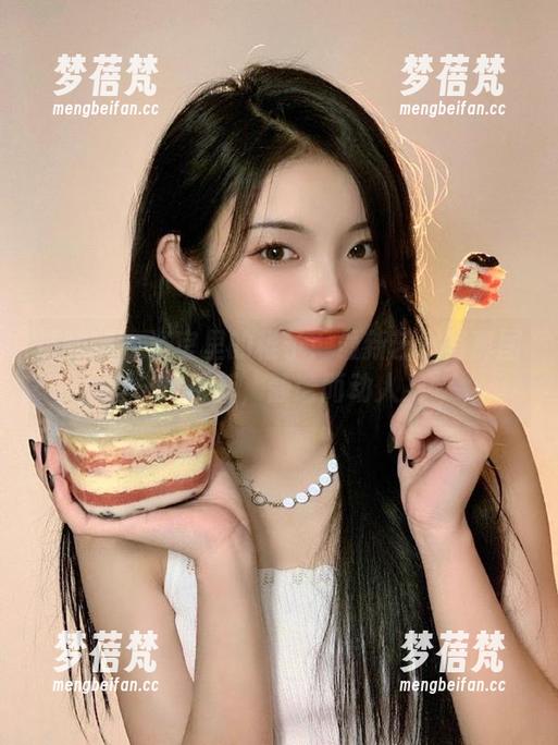 袜啵啵 - 浴室里的稚予：最新艺术写真图片更新，静谧而动人