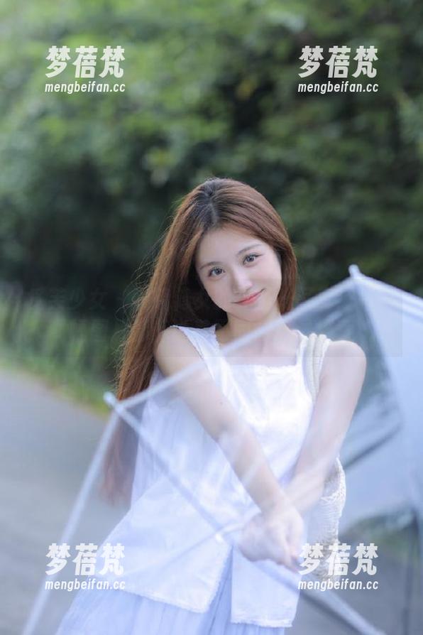 觅芙少女 - 晓晓修女的无圣光写真：每一幅图片都诉说着不同的心灵探索