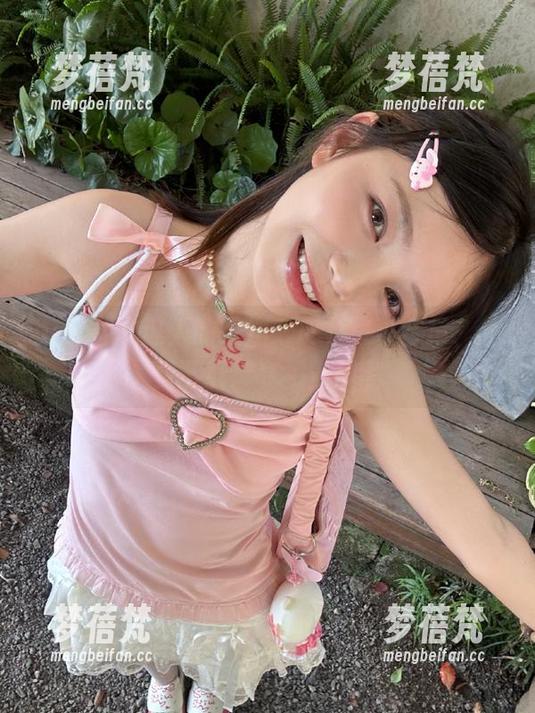 微密圈 - 迷人的五姨太皮衣写真合集，免费下载尽享视觉盛宴