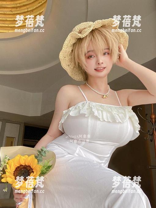 深入阿寨寨的睡衣梦境：精美写真合集，壁纸精选为你的心灵增添色彩